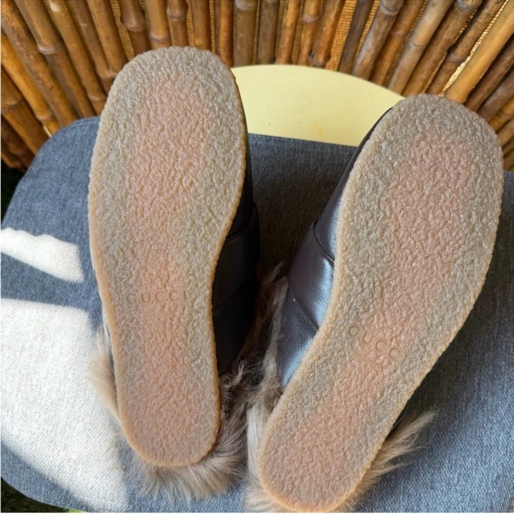 GUCCI men’s fur loafers